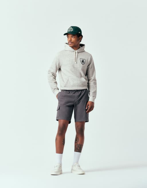 ASOS DESIGN - Pantaloncini cargo grigi taglio medio