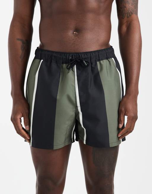 ASOS DESIGN - Pantaloncini da bagno corti a righe kaki e nere in coordinato, 5 di 5
