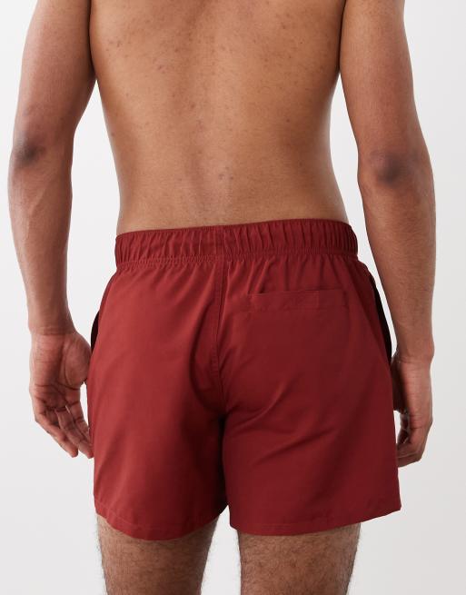 ASOS DESIGN - Pantaloncini da bagno corti bordeaux con stampa stilizzata, 4 di 5