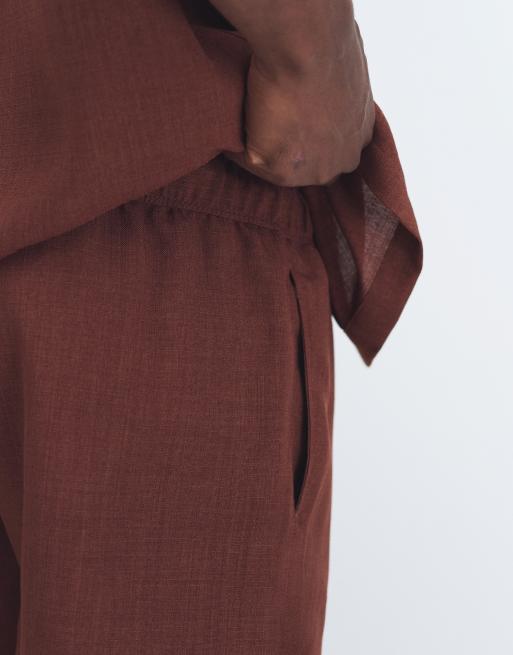 ASOS DESIGN - Pantaloncini da bagno super corti marroni effetto lino in coordinato, 5 di 9