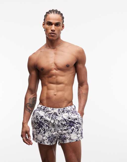 ASOS DESIGN - Pantaloncini da bagno taglio corto bianco con stampa di draghi, 1 di 5