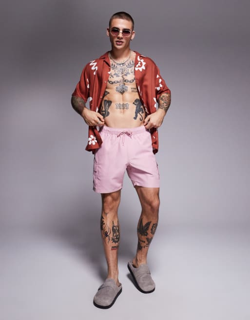 ASOS DESIGN - Pantaloncini da bagno taglio medio rosa con tasche cargo
