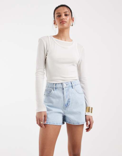 ASOS DESIGN - Pantaloncini di jeans a vita alta lavaggio blu chiaro, 2 di 5