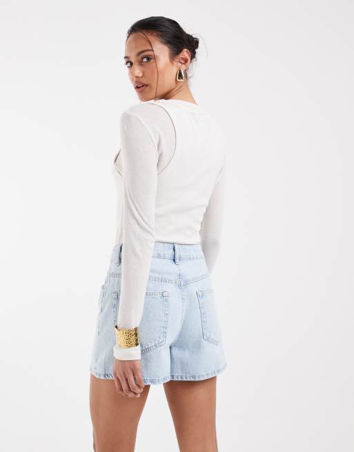 ASOS DESIGN - Pantaloncini di jeans a vita alta lavaggio blu chiaro, 5 di 5