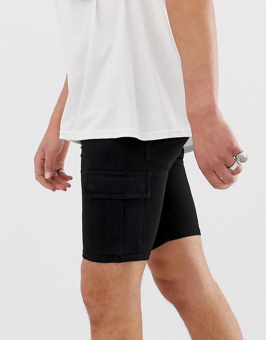 ASOS DESIGN - Pantaloncini di jeans power stretch super skinny con tasche cargo nero slavato