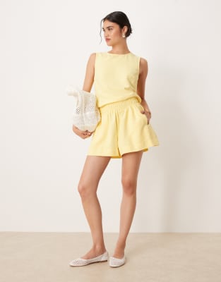 ASOS DESIGN - Pantaloncini gialli in coordinato - view 1