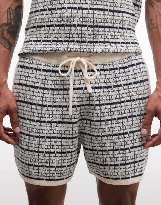 ASOS DESIGN - Pantaloncini in maglia a righe blu navy ed écru in coordinato, 3 di 5