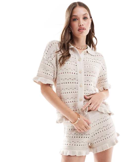 ASOS DESIGN - Pantaloncini in maglia écru con volant