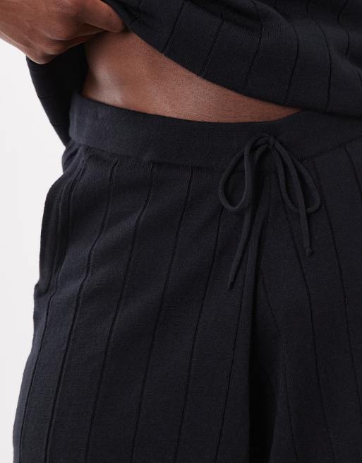 ASOS DESIGN - Pantaloncini in maglia neri a coste larghe in coordinato, 4 di 5