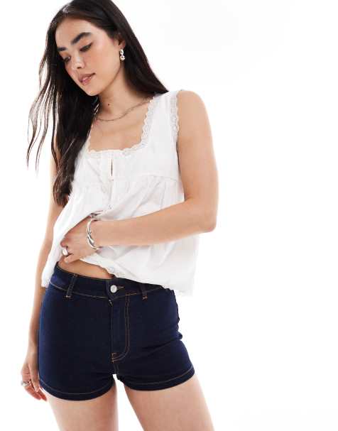 ASOS DESIGN - Pantaloncini micro in denim blu indaco elasticizzati a vita medio alta - view 1