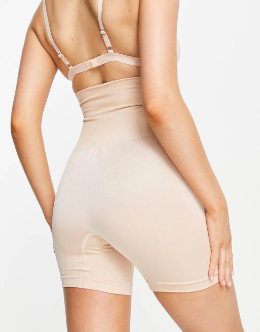 ASOS DESIGN - Pantaloncini modellanti a vita alta senza cuciture beige, 4 di 4