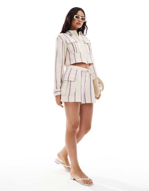 ASOS DESIGN - Pantaloncini multitasche effetto lino a righe viola in coordinato
