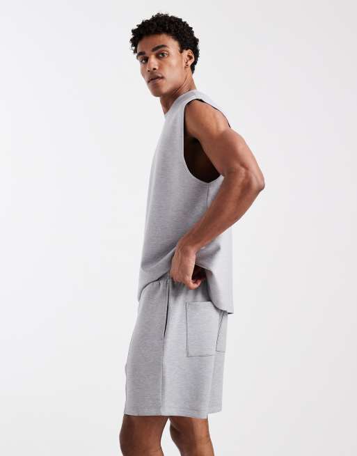 ASOS DESIGN - Pantaloncini oversize in jersey grigi con pinces, 3 di 5