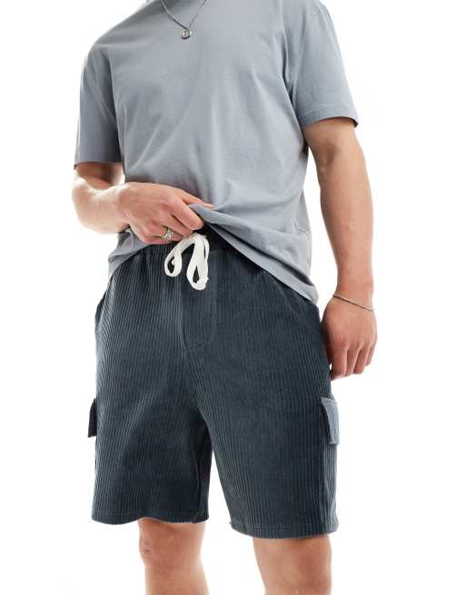ASOS DESIGN - Pantaloncini oversize in velour a coste grigi con tasche cargo