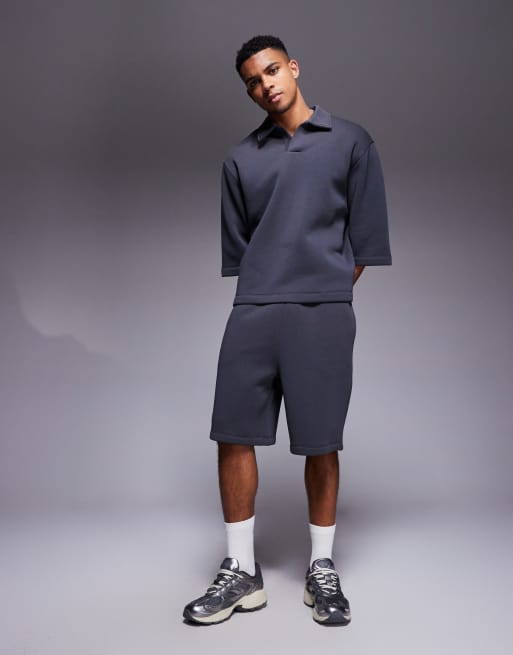 ASOS DESIGN - Pantaloncini oversize taglio lungo color antracite