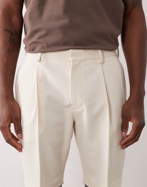 ASOS DESIGN - Pantaloncini sartoriali slim a pieghe microtesturizzati écru, 4 di 5