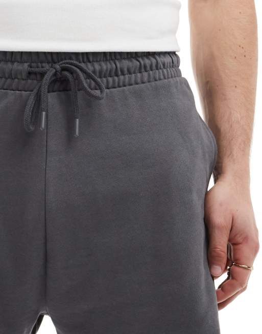 ASOS DESIGN - Pantaloncini slim taglio corto nero slavato, 5 di 5