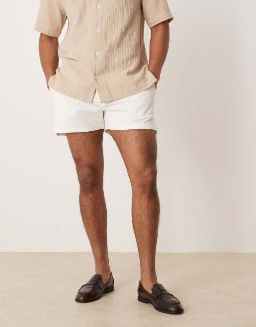ASOS DESIGN - Pantaloncini taglio corto color bianco sporco