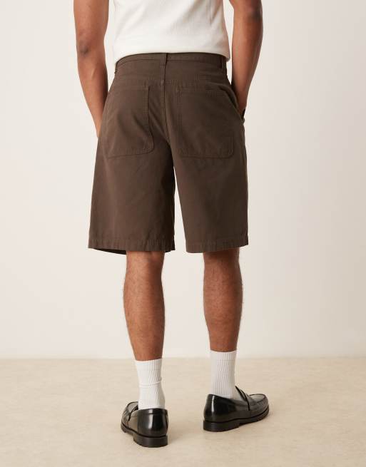 ASOS DESIGN Pantaloncini taglio lungo marroni con doppia piega