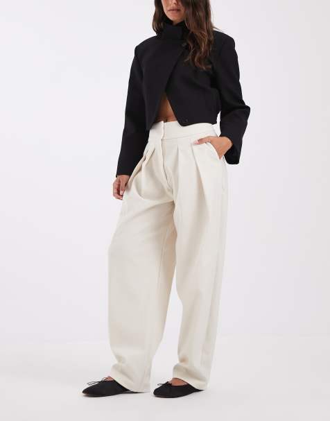 ASOS DESIGN pantalones barrel de traje con cinturilla ancha y detalle de pinzas en crudo - view 1