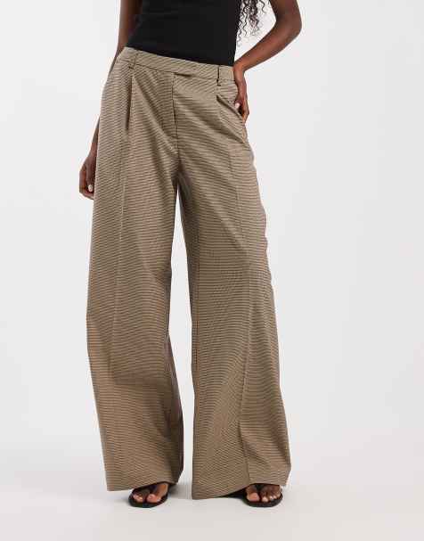 ASOS DESIGN - Pantalones beis de corte masculino y talle bajo con estampado de pata de gallo - view 1