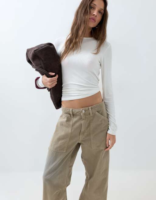 ASOS DESIGN - Pantalones cargo color moca con costuras en las rodillas, 2 de 6