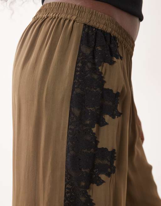 ASOS DESIGN - Pantalones con inserciones de encaje en verde oliva, 3 de 5