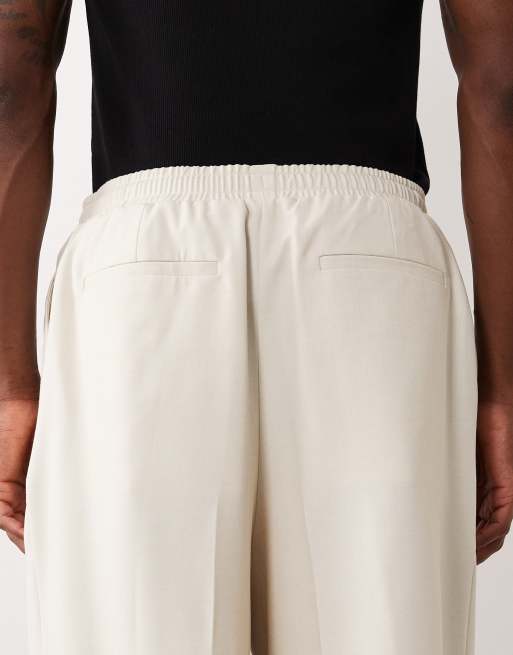 ASOS DESIGN - Pantalones cortos de sastre color crudo estilo bermudas sin cierres, 5 de 5