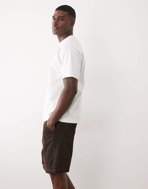 ASOS DESIGN - Pantalones cortos marrones de corte alargado de pana - view 1