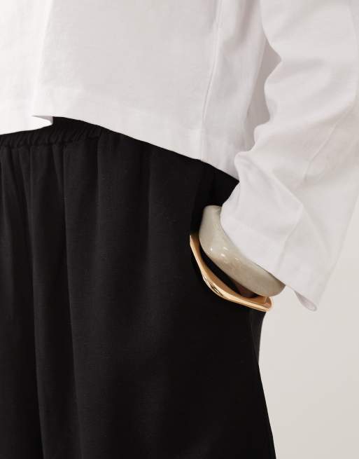 ASOS DESIGN - Pantalones cortos negros estilo bermudas de mezcla de lino, 3 de 5