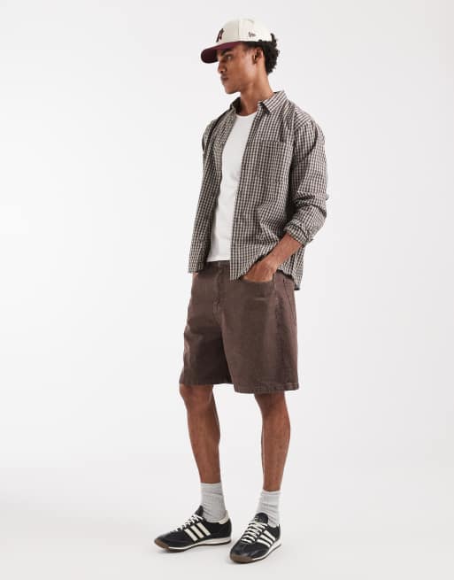 ASOS DESIGN - Pantalones cortos vaqueros marrón lavado de corte alargado suelto , 2 de 5