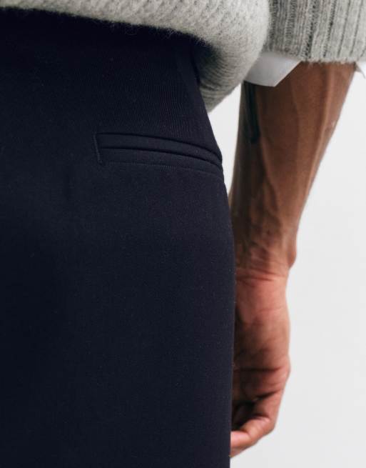 ASOS DESIGN pantalones de pernera ancha de sastre con pinzas en azul marino, 5 de 5