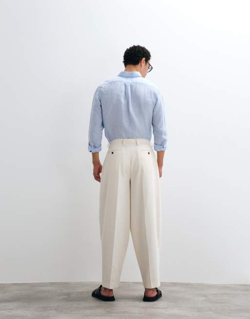 ASOS DESIGN - Pantalones de sastre blancos de pernera barrel ancha de tejido texturizado, 5 de 7