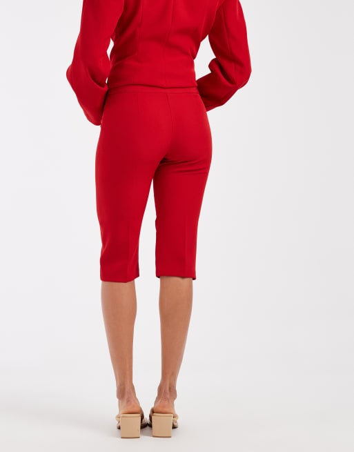 ASOS DESIGN - Pantalones de sastre capri rojos con detalle de botones, 3 de 5