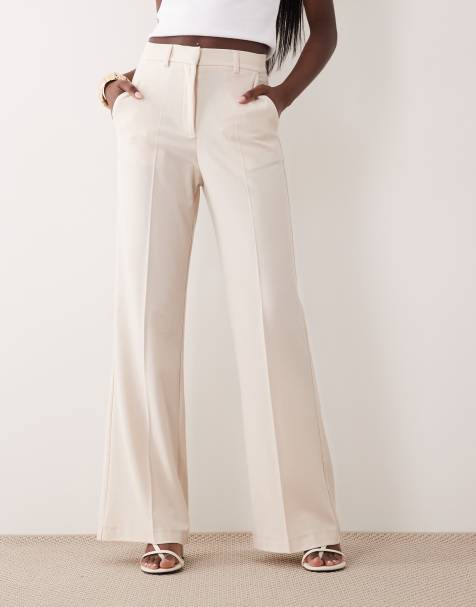 ASOS DESIGN - Pantalones de sastre color crema de corte acampanado ajustado - view 1