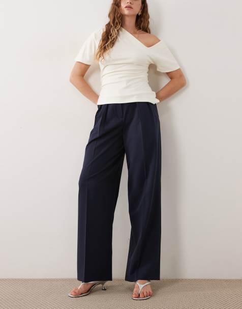 ASOS DESIGN pantalones de sastre de pernera ancha con detalle de pinzas en azul marino - view 1