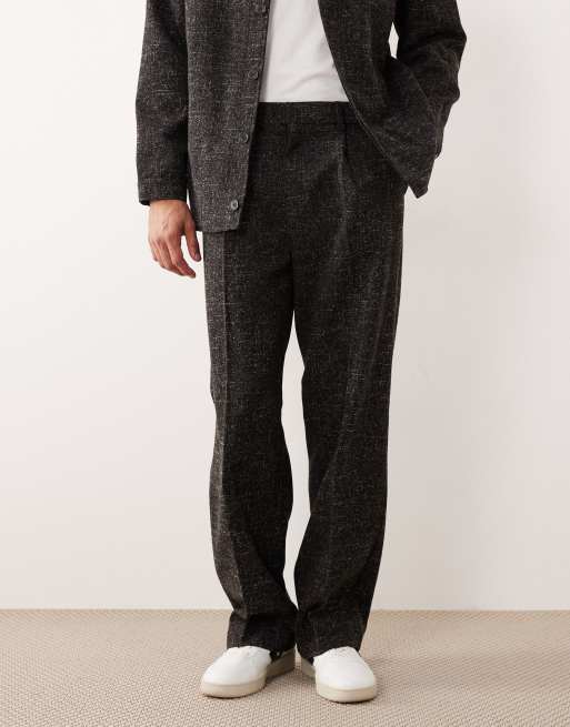 ASOS DESIGN - Pantalones de sastre gris carbón de corte ancho de tejido de bouclé (parte de un conjunto), 2 de 5