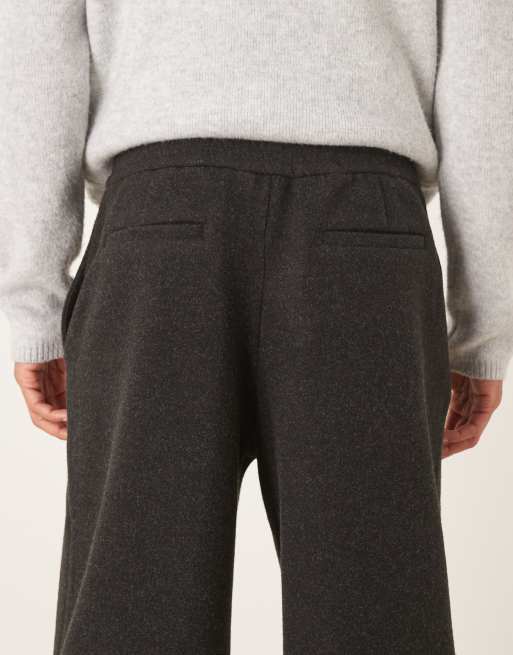 ASOS DESIGN - Pantalones de sastre gris carbón de pernera ancha de tejido efecto lana, 4 de 5