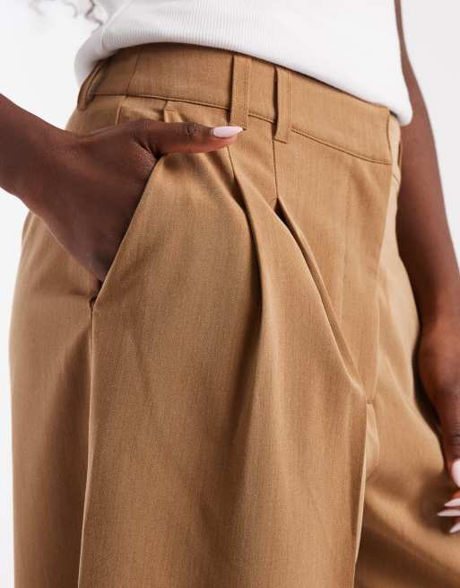ASOS DESIGN - Pantalones de sastre marrón caramelo de corte tapered, 5 de 5