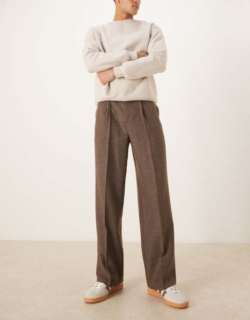 ASOS DESIGN - Pantalones de sastre marrones de pernera ancha con pinzas dobles de mezcla de lana, 2 de 5