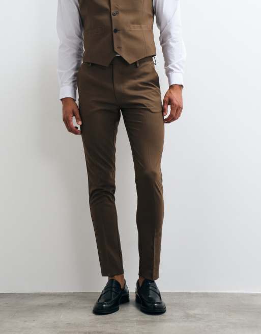 ASOS DESIGN pantalones de traje entallados en marrón, 2 de 5
