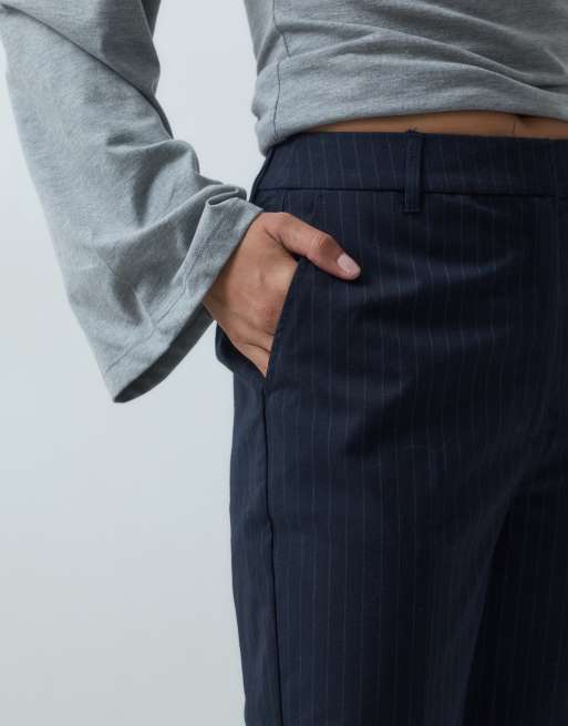 ASOS DESIGN pantalones rectos slim a rayas azul marino, 4 de 5