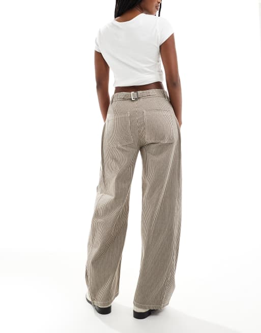 ASOS DESIGN - Pantaloni a cavallo basso marroni a righe con linguetta in vita, 3 di 5
