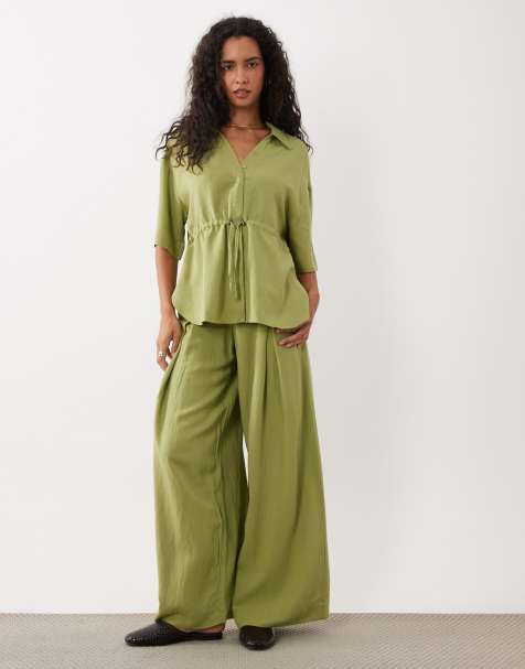 ASOS DESIGN - Pantaloni a fondo ampio a pieghe color oliva - view 1