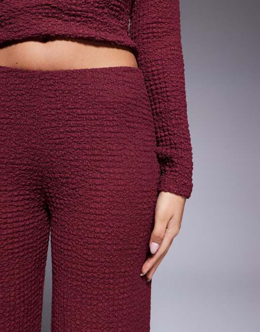 ASOS DESIGN - Pantaloni a fondo ampio bordeaux testurizzati in coordinato, 5 di 5