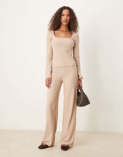 ASOS DESIGN - Pantaloni a fondo ampio color avena a coste larghe spazzolati in coordinato
