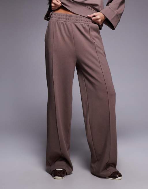 ASOS DESIGN - Pantaloni a fondo ampio in tessuto interlock color tortora intenso, 5 di 5