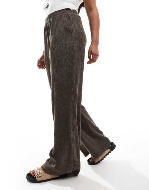 ASOS DESIGN - Pantaloni a fondo ampio testurizzati color cioccolato, 4 di 5