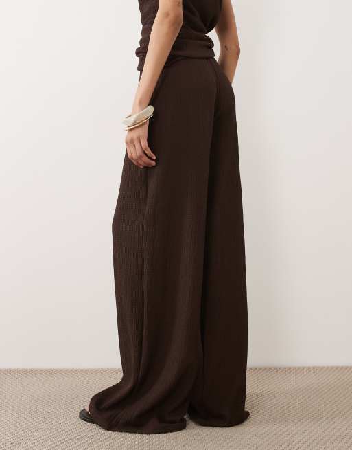 ASOS DESIGN - Pantaloni a fondo ampio testurizzati marroni in coordinato, 5 di 5
