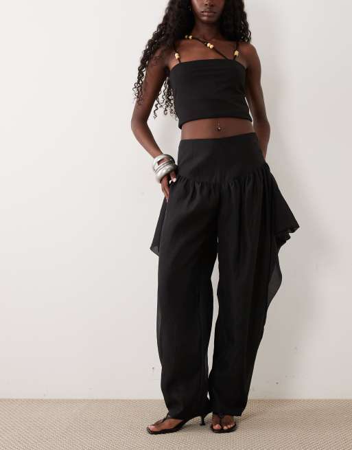 ASOS DESIGN - Pantaloni a palloncino sartoriali neri con dettaglio a cascata
